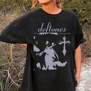 Deftones Retro Tee, Deftones Tour shirt, Retro Deftones Shirt